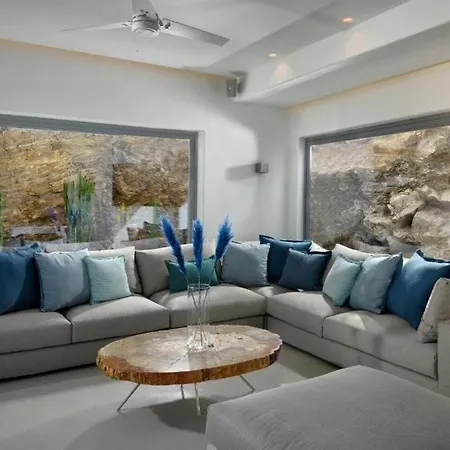 Luxury Mykonos In The Ornos Korfos Villa *